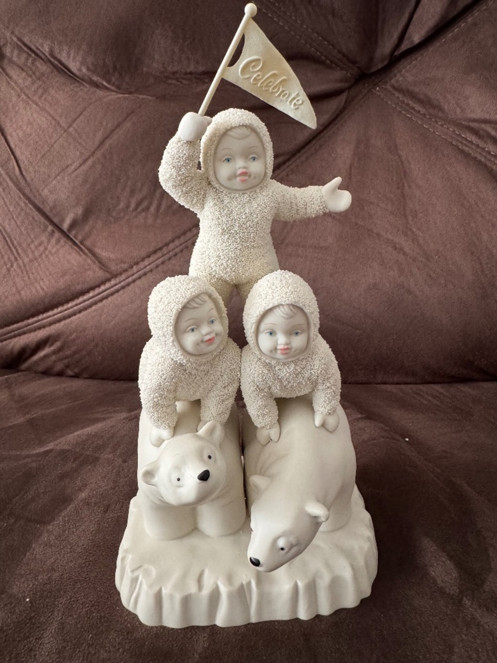 Dept 56 Snowbabies "CELEBRATE" Polar Bears Pyramid. Retired